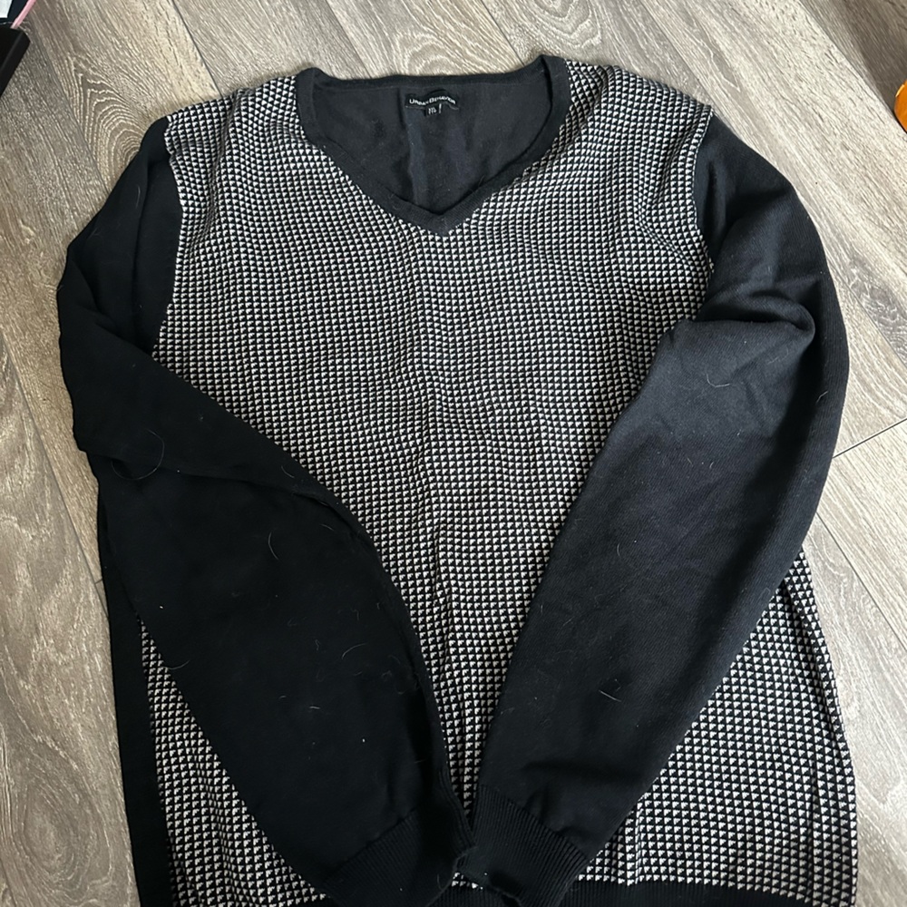 Urban behaviour Men’s XXL v-neck sweater